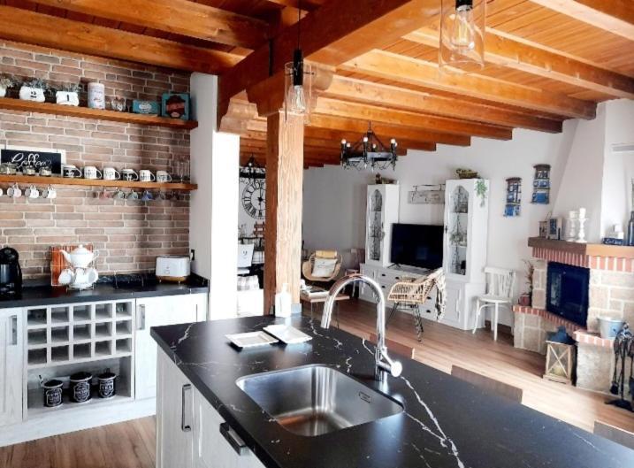 Casa Rural El Trastero De Carmelo Maello Esterno foto